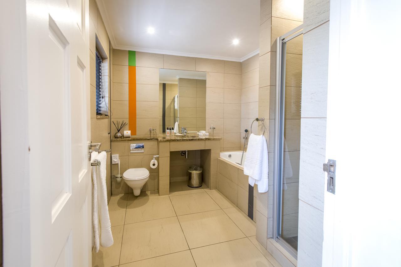 Orange Inn 克尼斯纳 外观 照片